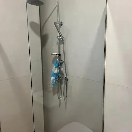 Apartment Near The Beach, Qerret *